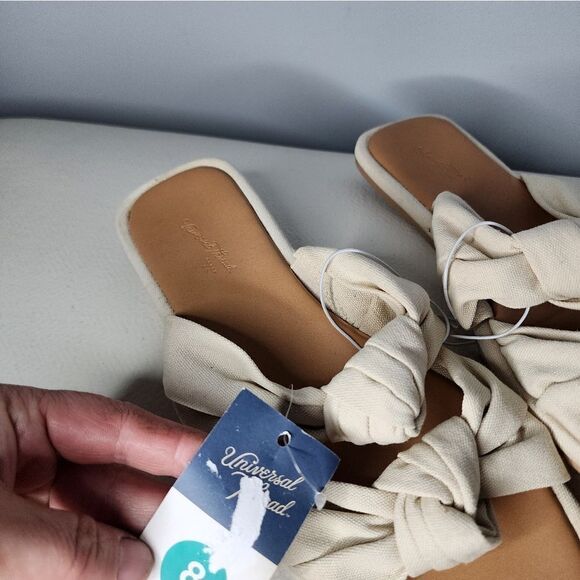 Universal Thread Chi Slide Slip-on Sandals size 8 Light Beige - New with Tags - Picture 3 of 5